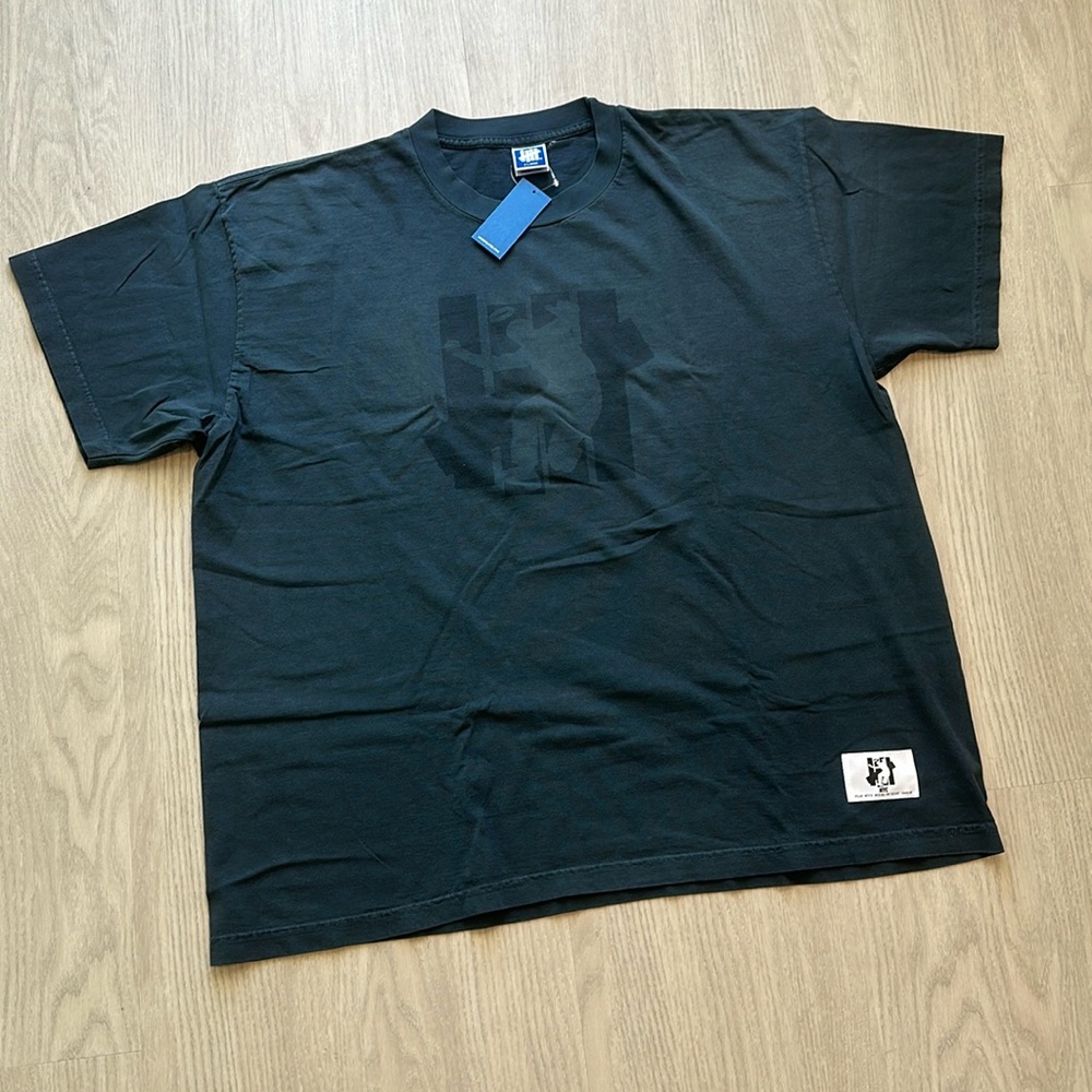 Undefeated x Union tee size XL